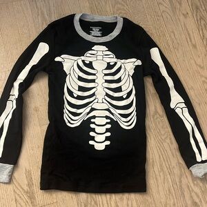 Skeleton pajama top - glow in the dark!